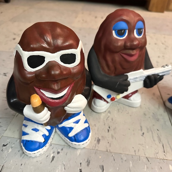 Vintage Ceramic California Raisins Lot Of 4 Large Figures Raisins - Picture 2 of 9